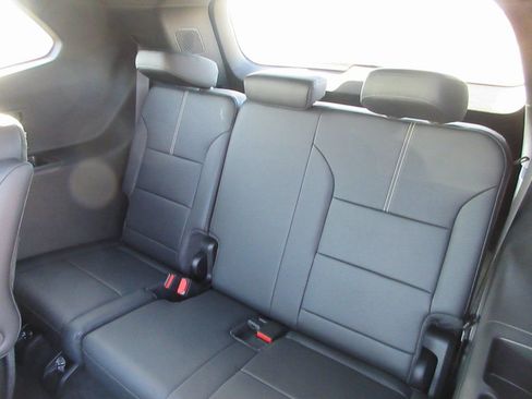 New 2026 GMC Acadia Elevation w/ Black Edition AWD/4WD image 15
