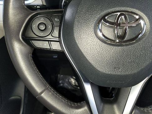 Used 2021 Toyota RAV4 XLE Premium FWD image 24