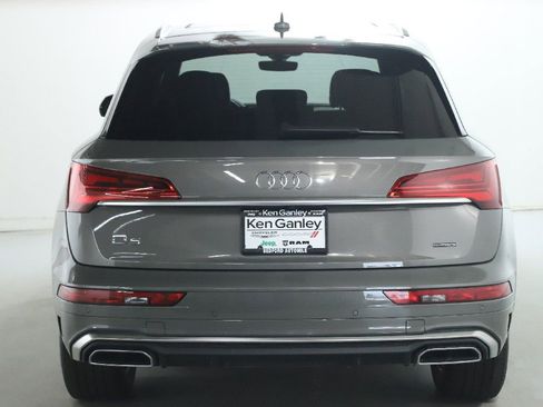 Used 2023 Audi Q5 2.0T Premium Plus AWD/4WD image 43
