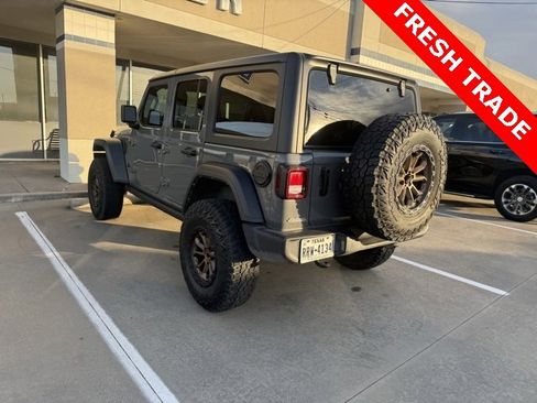 Used 2022 Jeep Wrangler Unlimited Sport image 3