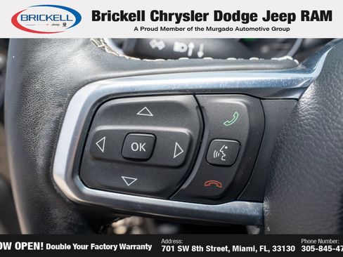 Used 2023 Jeep Wrangler Unlimited Sahara w/ Cold Weather Group AWD/4WD image 30