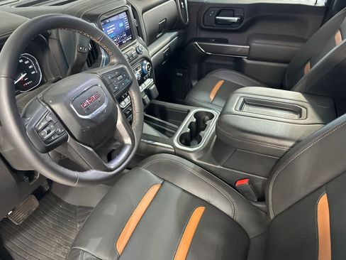 Used 2022 GMC Sierra 2500 AT4 w/ AT4 Premium Plus Package AWD/4WD image 14