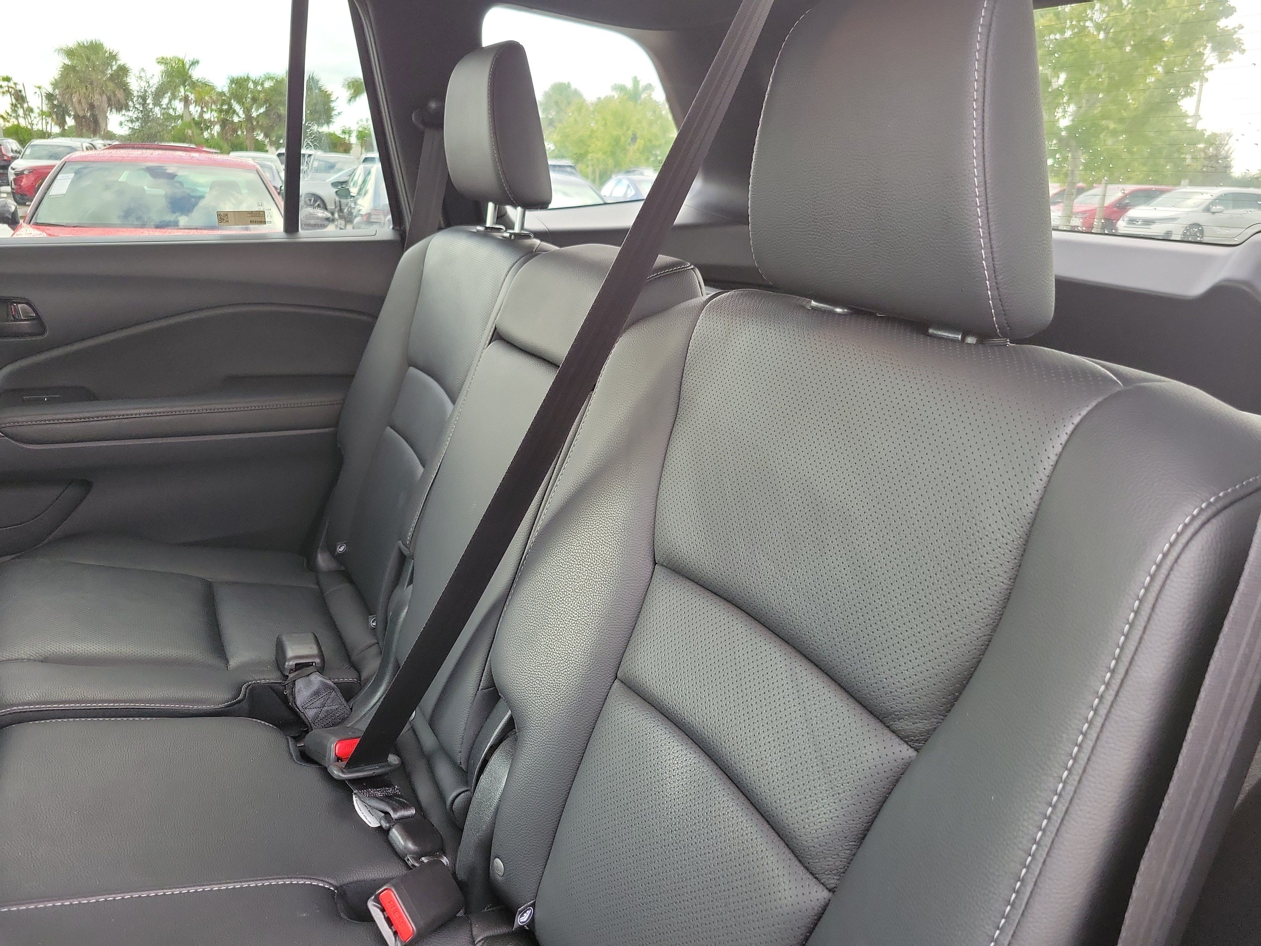 Used 2024 Honda Passport EX-L image 15