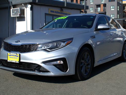 Used 2020 Kia Optima LX image 8