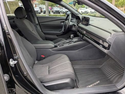Certified 2023 Honda Accord Sport image 37
