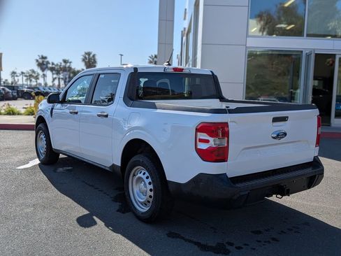 Used 2022 Ford Maverick XL image 3