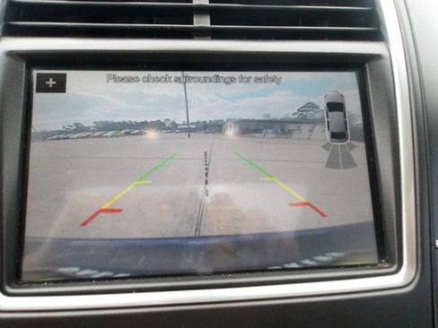 Used 2017 Lincoln MKX Reserve w/ Lincoln MKX Climate Package image 23