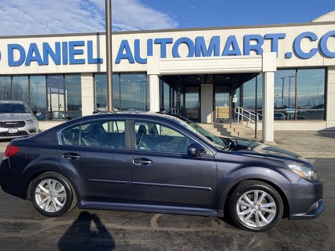 Used 2013 Subaru Legacy 3.6R Limited image 21