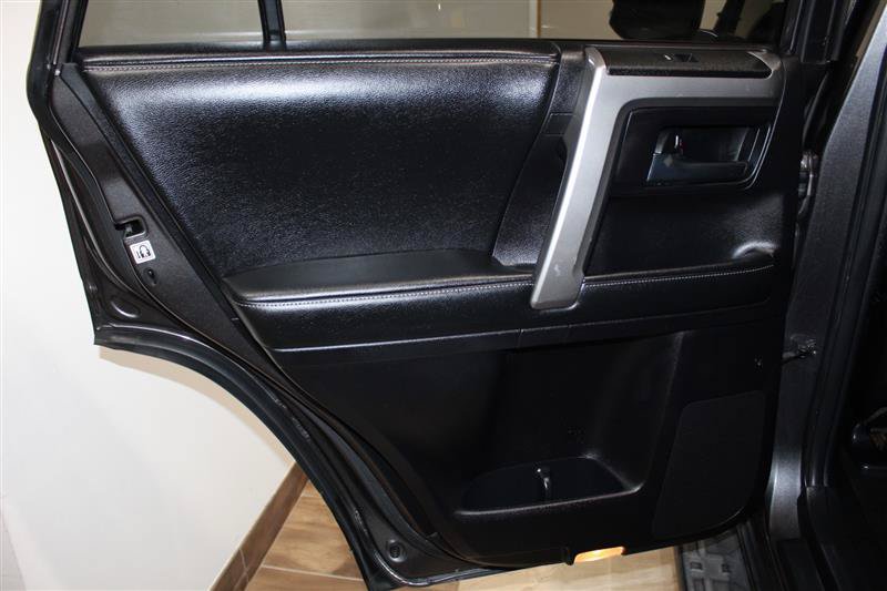 Used 2014 Toyota 4Runner SR5 Premium AWD/4WD image 30