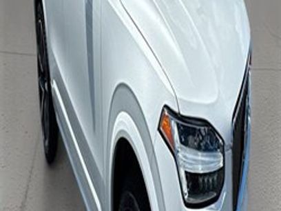 Used 2022 Volvo XC90 T6 Momentum w/ Protection Package Premier