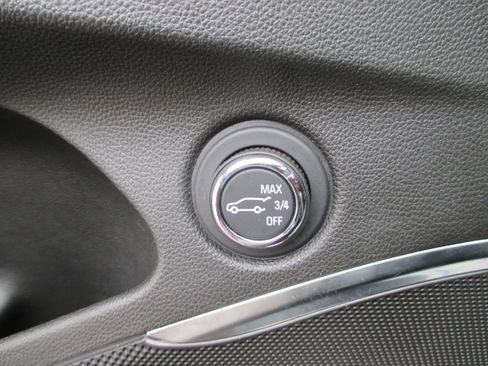 Used 2024 Buick Enclave Essence w/ Sport Touring Edition FWD image 27