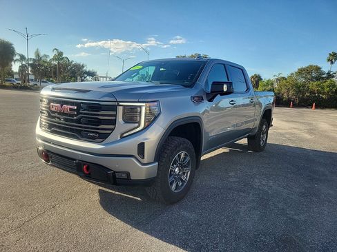 Used 2024 GMC Sierra 1500 AT4 w/ AT4 Preferred Package image 2
