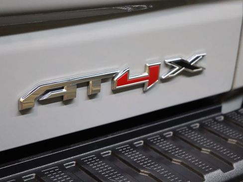 Used 2024 GMC Sierra 1500 AT4X image 26