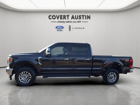 Used 2020 Ford F250 XLT w/ XLT Premium Package AWD/4WD image 3