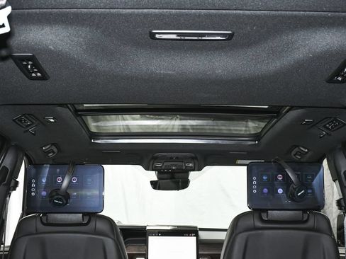 Used 2025 GMC Yukon XL Denali Ultimate AWD/4WD image 81
