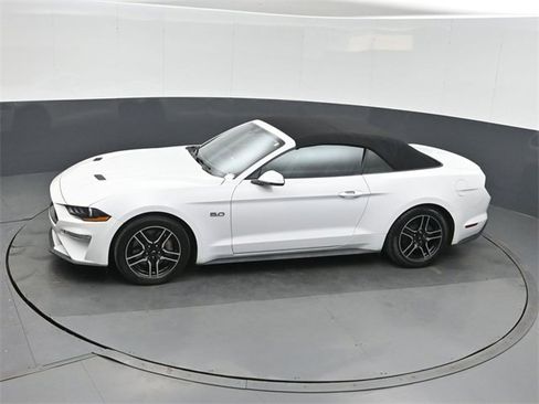 Used 2020 Ford Mustang GT Premium image 33