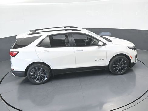 Used 2023 Chevrolet Equinox RS image 54