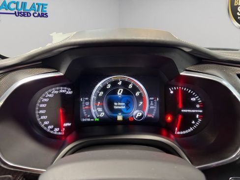 Used 2014 Chevrolet Corvette Stingray Coupe RWD image 11