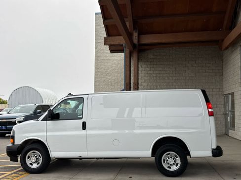 Used 2024 Chevrolet Express 2500 w/ Driver Convenience Package image 2