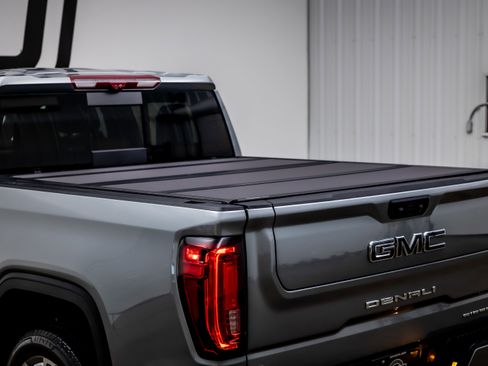 Used 2025 GMC Sierra 1500 Denali Ultimate AWD/4WD image 37