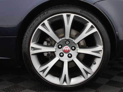 Used 2014 Jaguar XK Convertible image 9