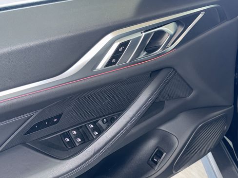 Certified 2025 BMW i4 eDrive40 image 18