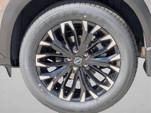 New 2026 Nissan Rogue SV image 10