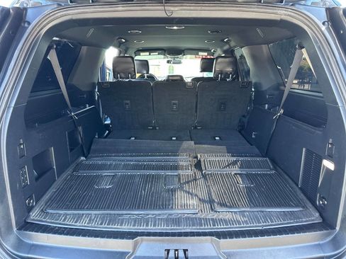 Used 2019 Ford Expedition Max XLT w/ Equipment Group 202A AWD/4WD image 21