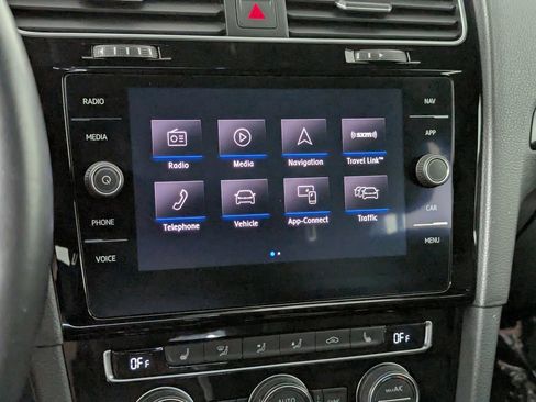 Used 2019 Volkswagen Golf R 4-Door image 32