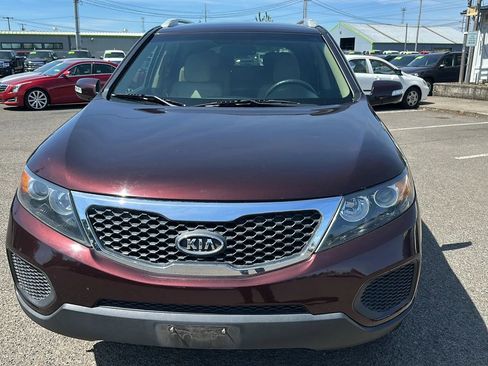 Used 2013 Kia Sorento LX image 6