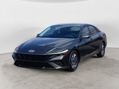 Used 2024 Hyundai Elantra SEL