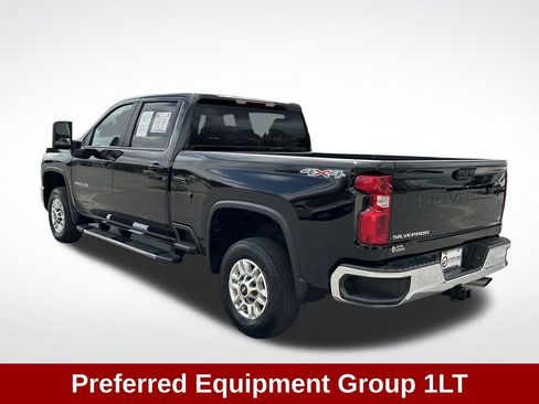 Used 2025 Chevrolet Silverado 2500 LT w/ Convenience Package AWD/4WD image 6