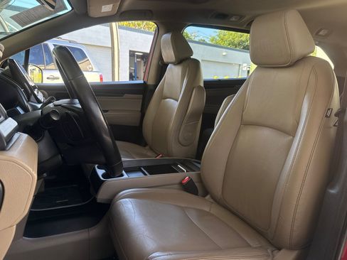 Used 2022 Honda Odyssey EX-L image 5