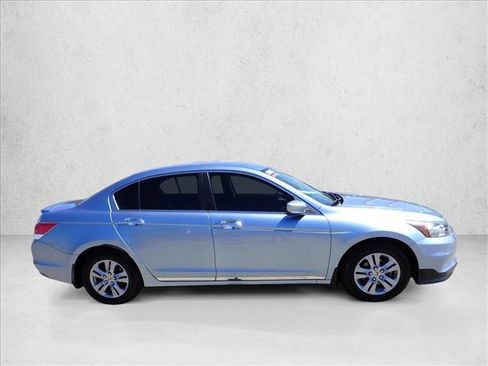 Used 2012 Honda Accord LX image 5