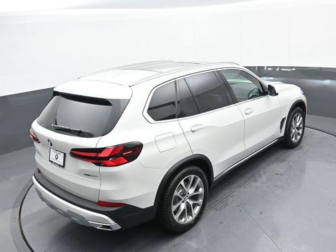 New 2026 BMW X5 xDrive40i AWD/4WD image 37