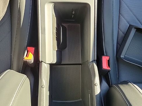 New 2026 Volkswagen Tiguan SE R-Line image 41