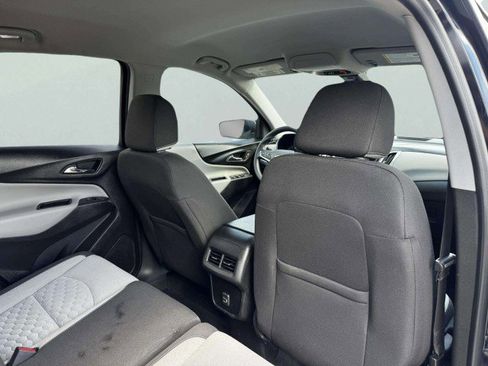 Used 2020 Chevrolet Equinox LS w/ LS Convenience Package image 46