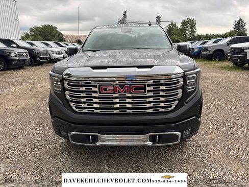 Used 2026 GMC Sierra 1500 Denali w/ Denali Reserve Package AWD/4WD image 2