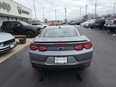 Used 2020 Chevrolet Camaro LT image 7
