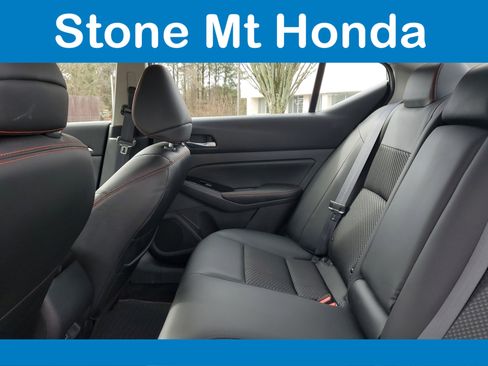 Used 2023 Nissan Altima 2.5 SR image 10