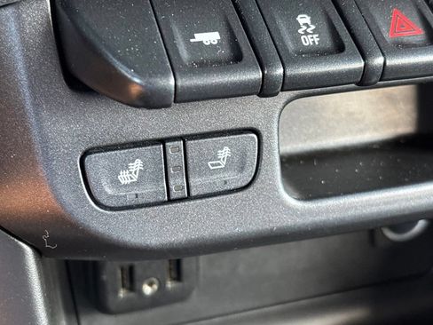 Certified 2022 Chevrolet Colorado Z71 AWD/4WD image 19