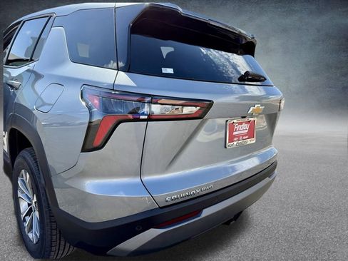 New 2026 Chevrolet Equinox LT image 17