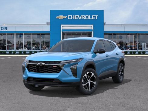 New 2026 Chevrolet Trax RS w/ Driver Confidence Package FWD image 6