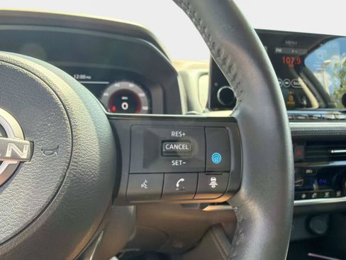 Used 2023 Nissan Rogue Platinum w/ Platinum Premium Package FWD image 26