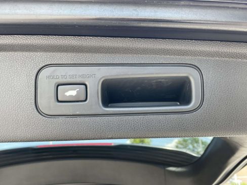 Used 2023 Honda Odyssey EX-L image 9