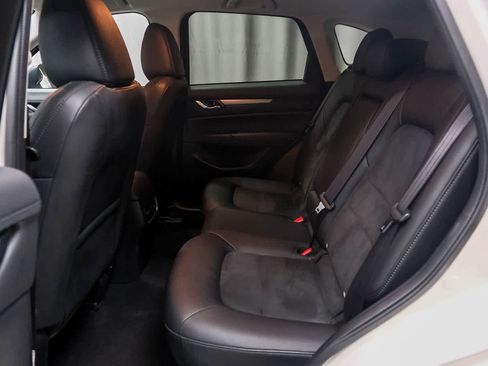 Used 2019 MAZDA CX-5 Touring image 19