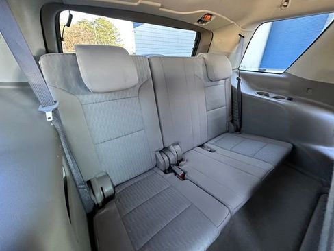 Used 2019 Chevrolet Tahoe LS w/ Enhanced Driver Alert Package image 32