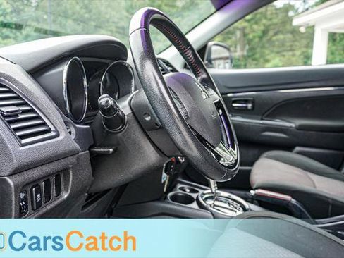 Used 2017 Mitsubishi Outlander Sport ES FWD image 19