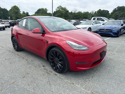 Used 2022 Tesla Model Y Performance AWD/4WD image 7