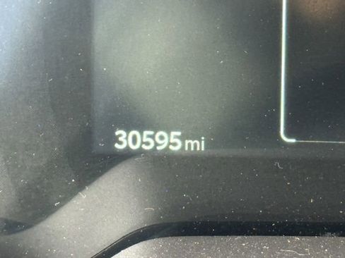 Certified 2024 Toyota Corolla Cross XLE w/ Convenience Package image 8